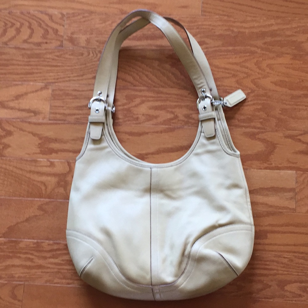 Coach leather purse